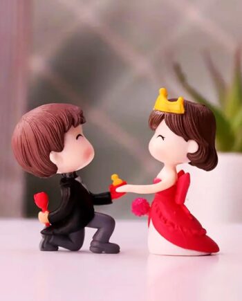 Husband Wife Miniature Statue Showpiece