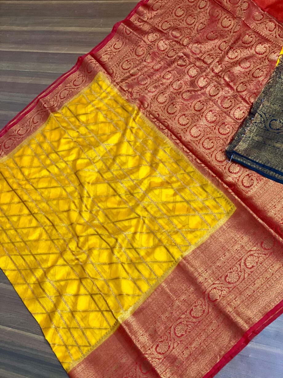 Womens Designer Silk Saree