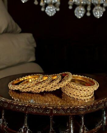 Brass Beauty Sparkling Diamond Cut Bangle with Box Chain Design-8 Peices
