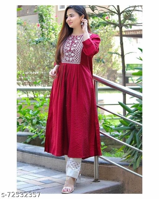 Attractive Women Kurta Sets SELLERS STORE Attractive Women Kurta Sets