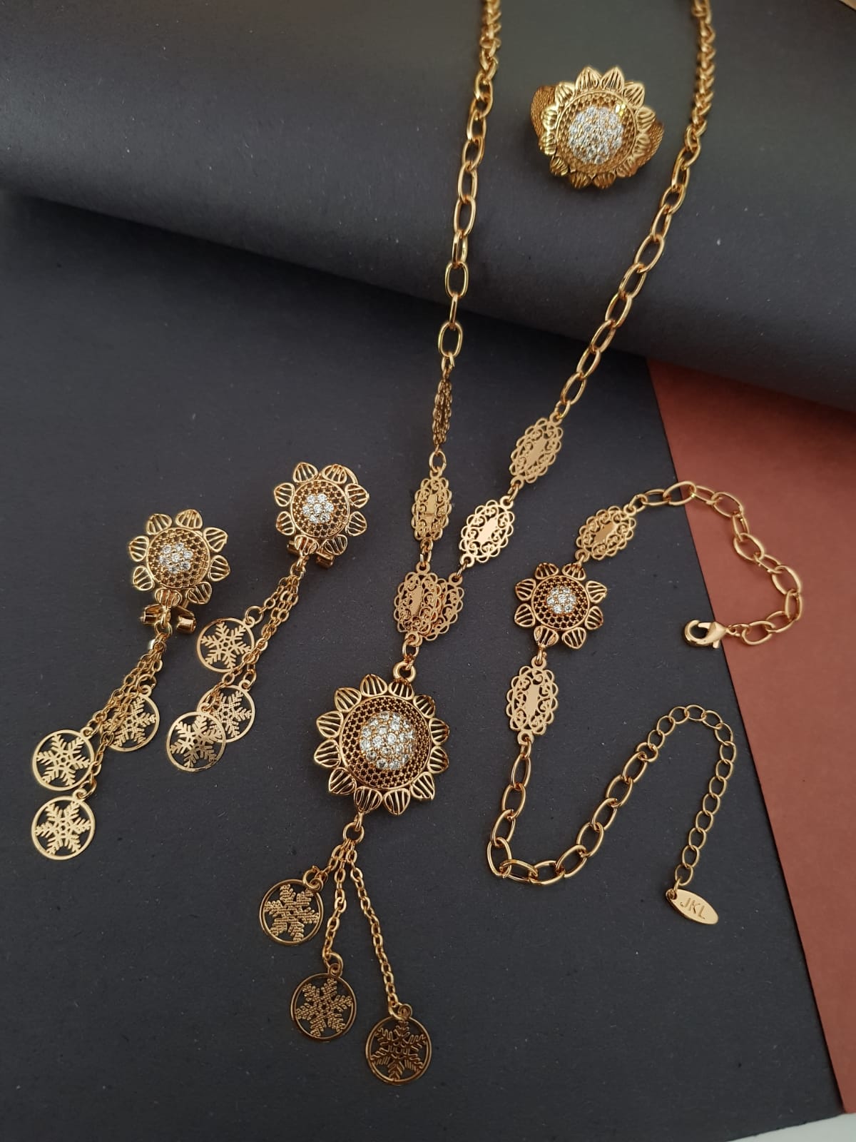 Necklace Set SELLERS STORE Necklace Set