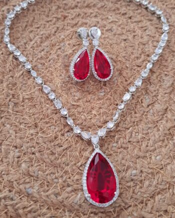 Diamond Necklace Set Wit Earrings (replica)