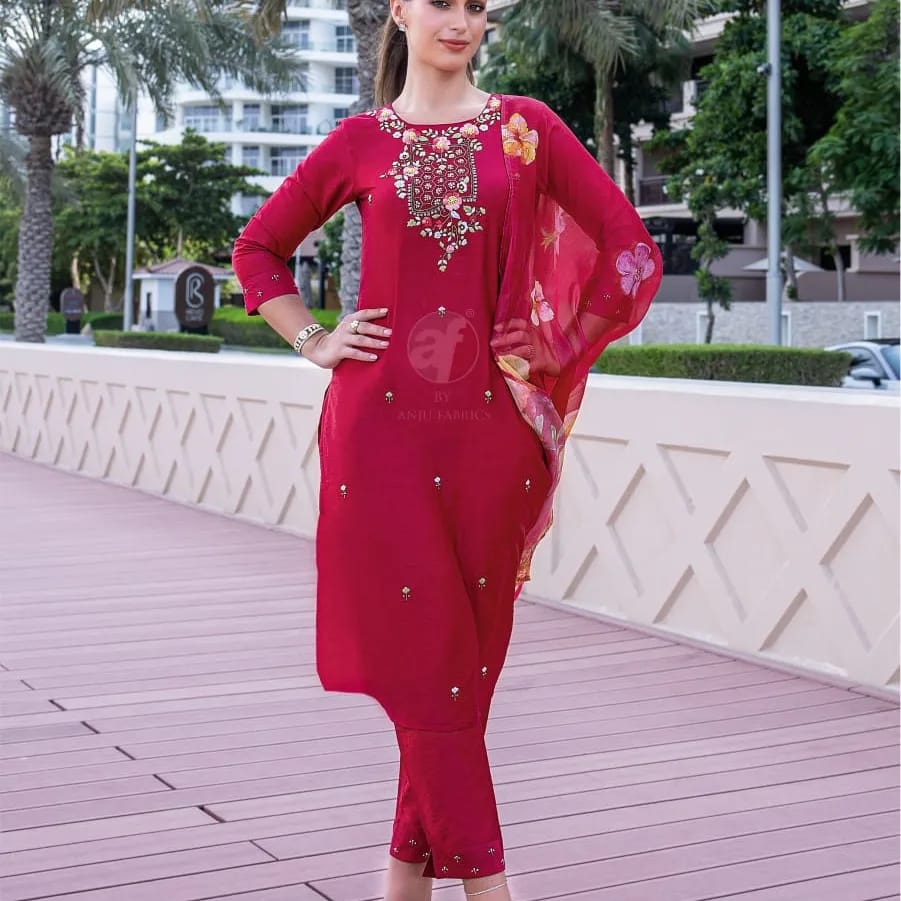 Kurti Pant With Digital Print Dupatta SELLERS STORE Kurti Pant With Digital Print Dupatta