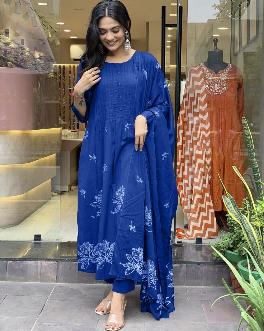 Pure Cotton Print Kurti,Pant and Mulmul Printed Dupatta