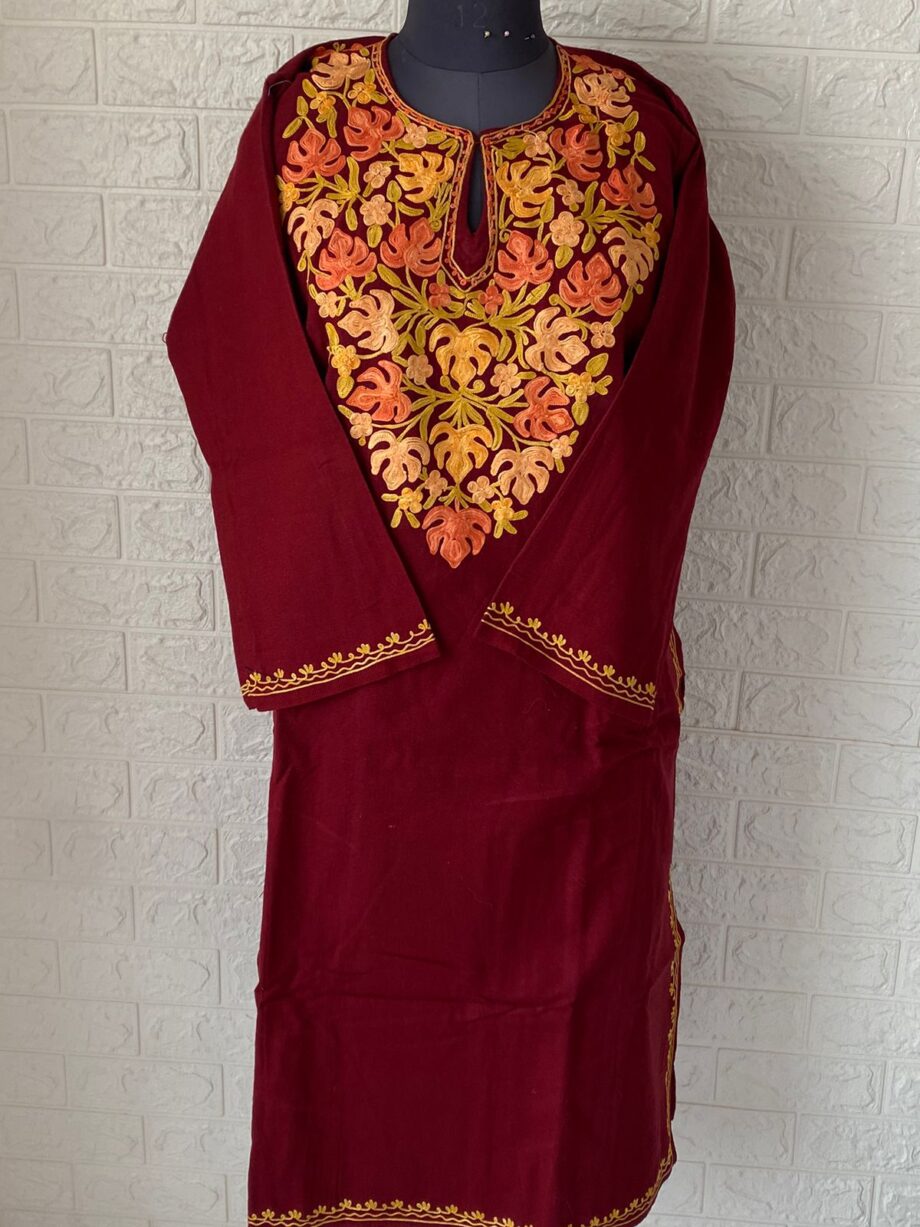 Hand Embroidery Work Kashmiri Woolen