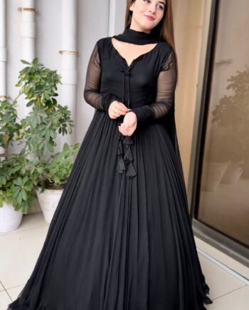 Womens Designer Gown With Dupatta