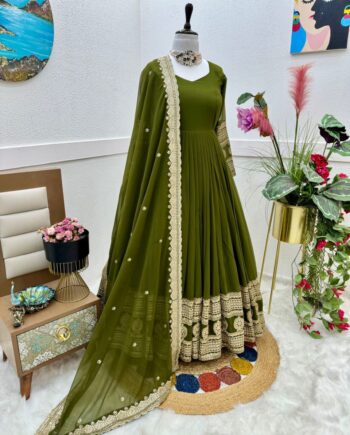 Designer Gown For Womens