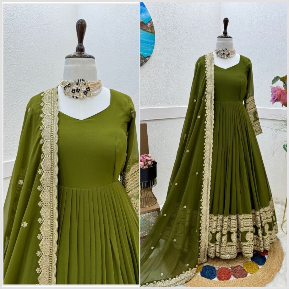 Designer Gown For Womens