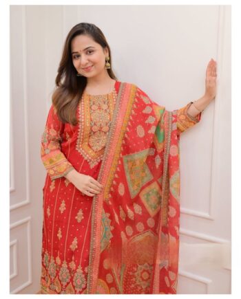 Hot and Latest Kurta Set