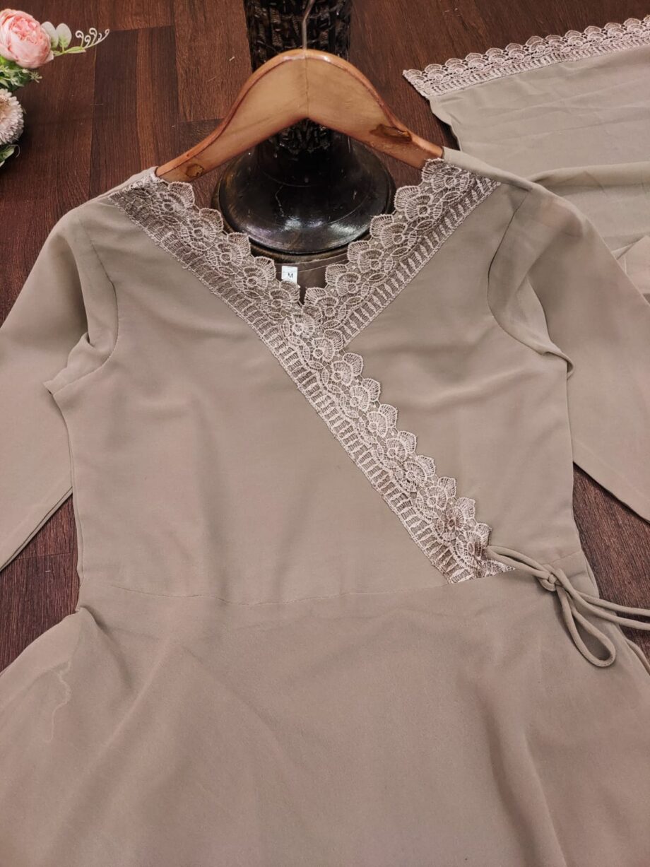 Fox Georgette Complete Lining Gown & Dupatta