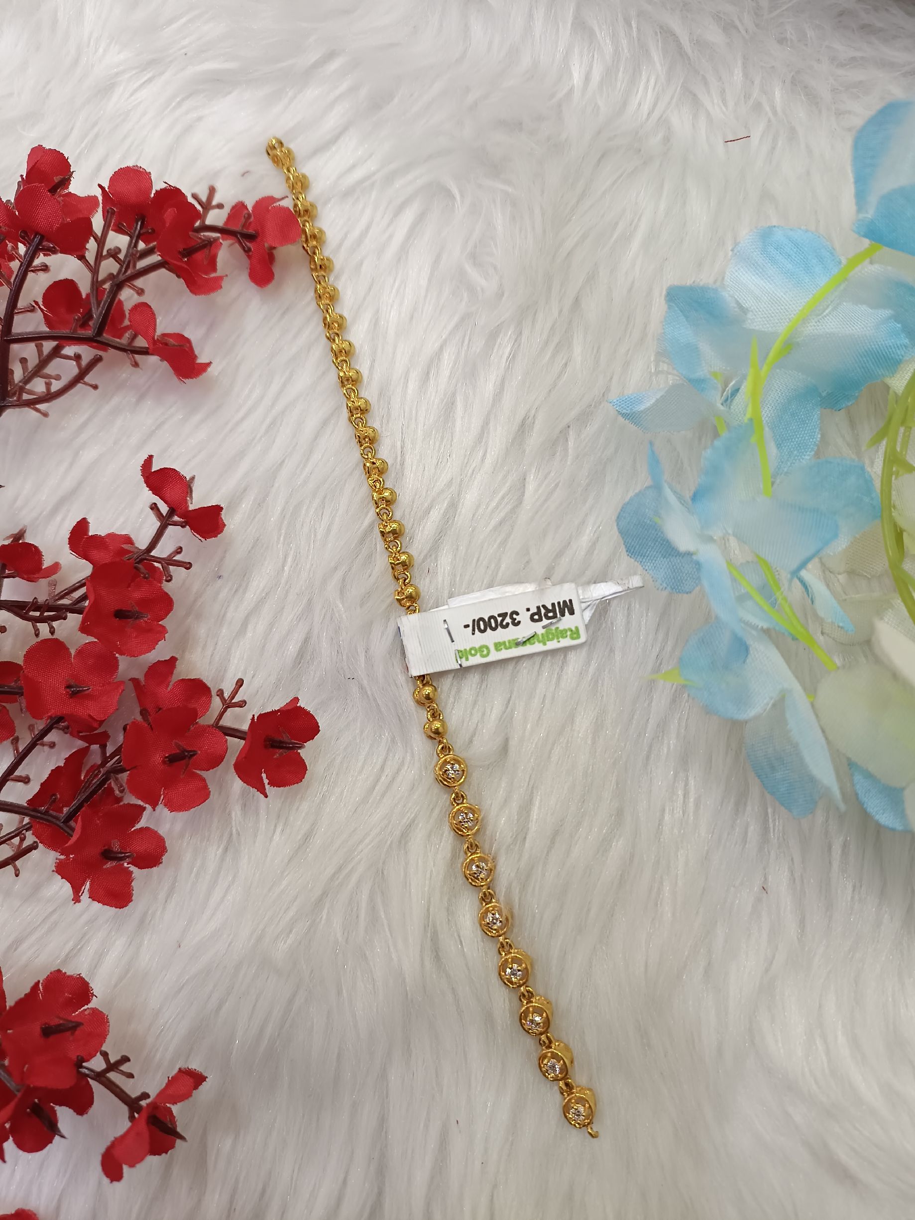 Ethnic Gold Kada with Temple-Inspired Detailing SELLERS STORE Ethnic Gold Kada with Temple-Inspired Detailing