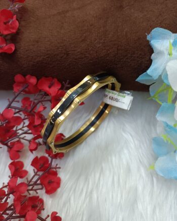 Designer Broad Kada for Grand Occasions