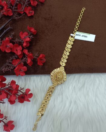 Kada & Bracelet Designs That Look Like 22K Gold